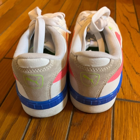 Puma shoes - Picture 4 of 5